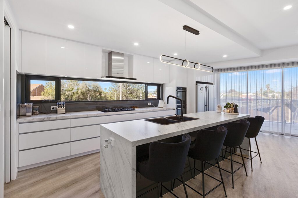 6_Kitchen